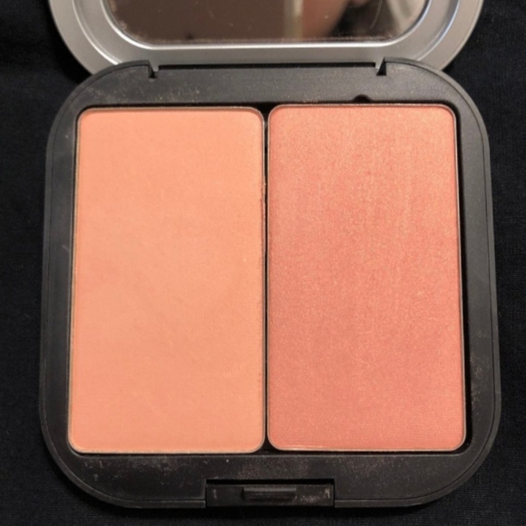 My Makeup Forever Kit - Picture 2 of 3